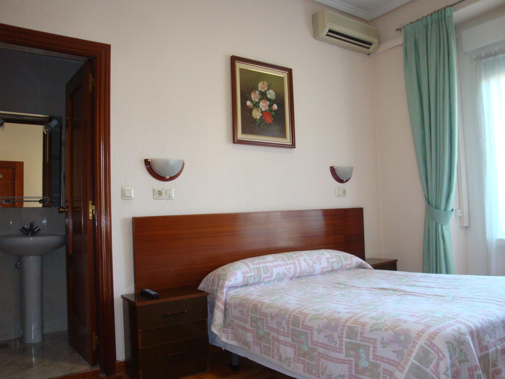 Hostal Zamora Madrid Exteriér fotografie