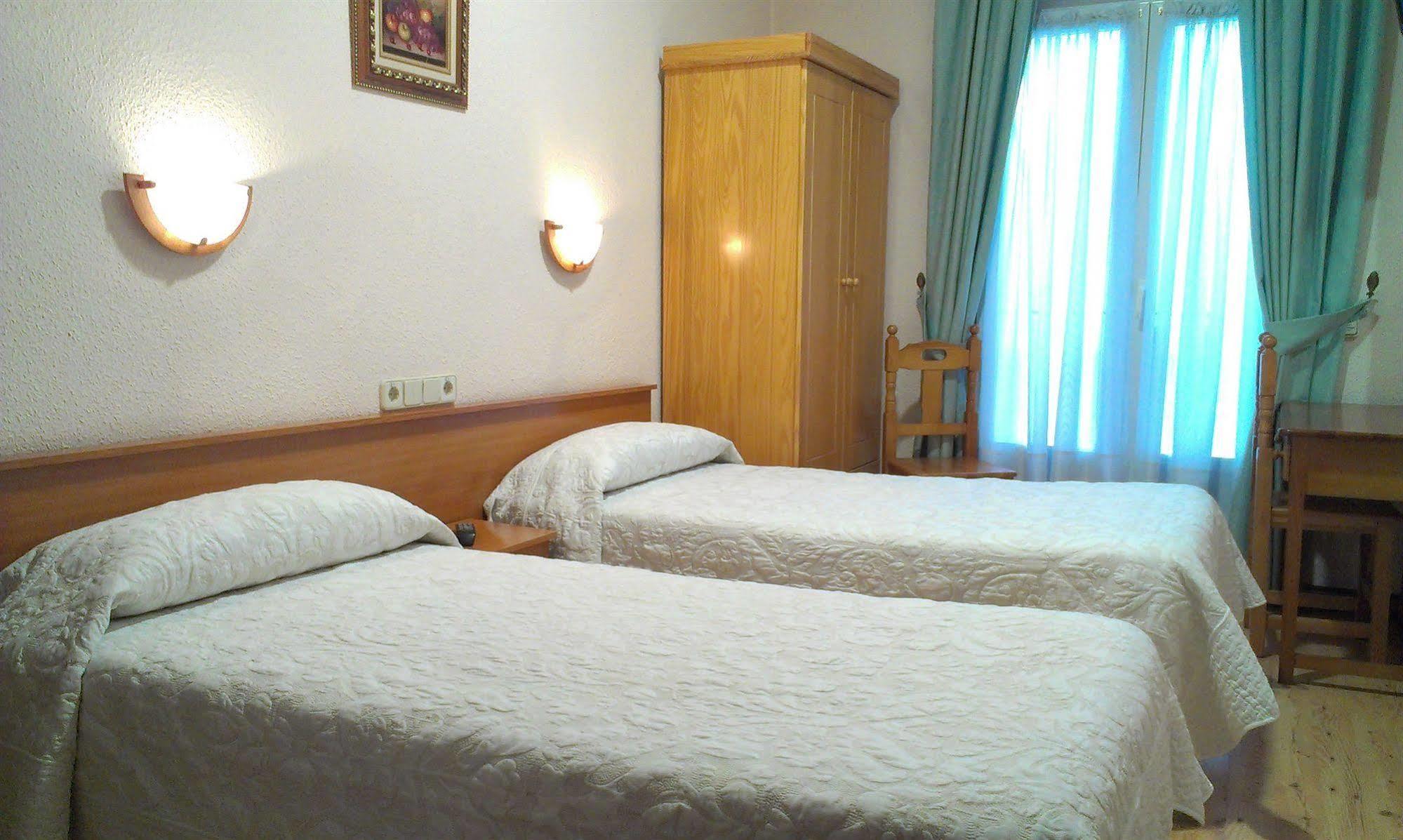 Hostal Zamora Madrid Exteriér fotografie